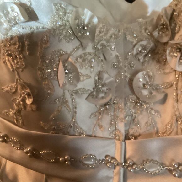 90% OFF Brand New   . Wedding Dress	coco anais	AG.23	526	Size	8/Tag si - Picture 7 of 9